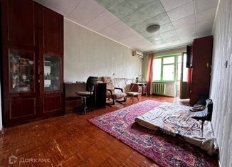 2-комнатная квартира на продажу, 44.8 м2, Волгоград, улица Хользунова, 40