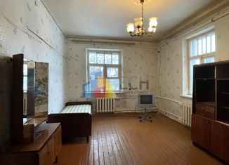 Продам четырехкомнатную квартиру, 83.9 м2, Алексин, улица Мира, 6