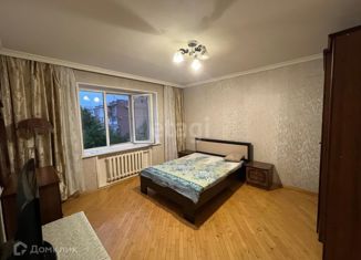 Продается 2-комнатная квартира, 80 м2, Владикавказ, Весенняя улица, 5/1, 12-й микрорайон