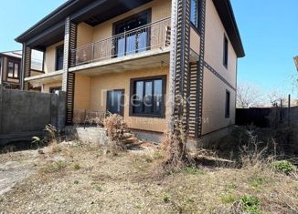 Продам таунхаус, 140 м2, посёлок Горячеводский, улица Красильникова, 37