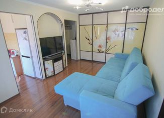 Продается 2-ком. квартира, 43 м2, Екатеринбург, улица Ползунова, 34Г, улица Ползунова