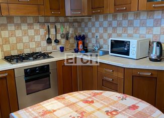 Сдам 2-ком. квартиру, 54 м2, Москва, улица Кубинка, 5к1, улица Кубинка