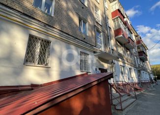 Продам 2-ком. квартиру, 36.9 м2, Казань, Главная улица, 49, Советский район