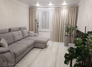 Продаю трехкомнатную квартиру, 78 м2, Казань, ЖК Светлая Долина, улица Александра Курынова, 10к3