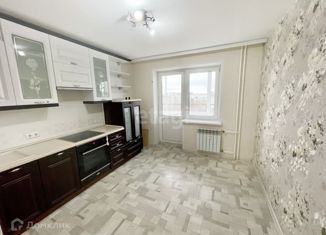 Продается 2-комнатная квартира, 57.6 м2, Сосновоборск, Солнечная улица, 16