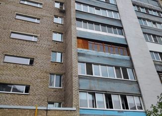 Продаю трехкомнатную квартиру, 60.9 м2, Самара, Аэродромная улица, 126, метро Спортивная