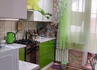 Продаю 3-ком. квартиру, 69.6 м2, посёлок Ставрово, Октябрьская улица, 142