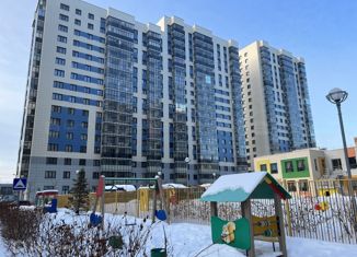 Продам 3-комнатную квартиру, 80 м2, Казань, улица Алексея Козина, 3Б, ЖК Современник