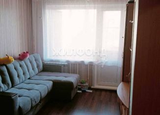 Продам двухкомнатную квартиру, 43 м2, Новосибирск, Полтавская улица, 35, метро Студенческая