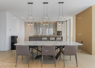 Продам 3-комнатную квартиру, 150 м2, Москва, Мосфильмовская улица, 8, метро Парк Победы