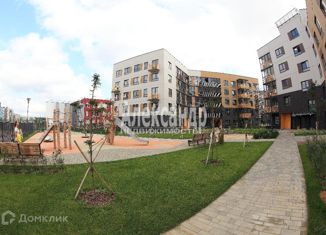 Продам 1-комнатную квартиру, 44.5 м2, городской посёлок Янино-1, Оранжевая улица, 8к5