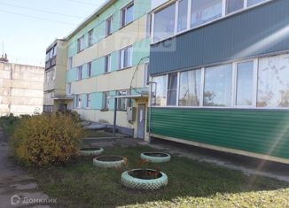 Продаю 3-комнатную квартиру, 57.4 м2, Кировская область, Школьная улица, 1