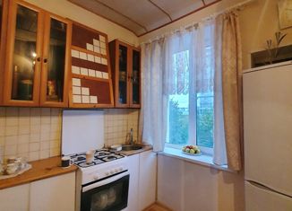 Продам 2-ком. квартиру, 43 м2, Волгоград, улица Огарёва, 21Б, ЖК Династия