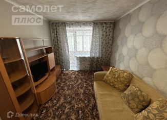 Продам 2-комнатную квартиру, 47.6 м2, Бийск, улица Революции, 82