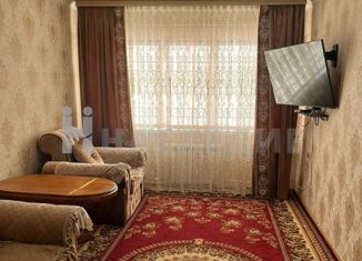Продажа 3-ком. квартиры, 78 м2, Нальчик, улица Мальбахова, 56, район Стрелка