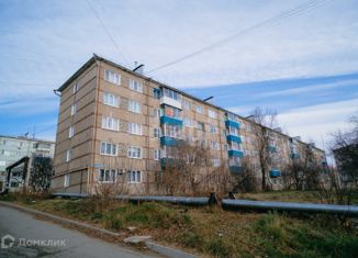 Продажа 2-ком. квартиры, 43.6 м2, Амурск, проспект Строителей, 19А