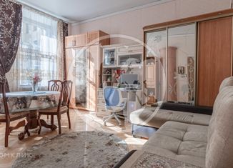 Продается 3-комнатная квартира, 70.2 м2, Санкт-Петербург, Кавалергардская улица, 3, метро Площадь Восстания