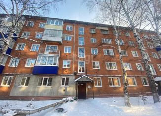 Продажа 2-комнатной квартиры, 43.2 м2, Кемеровская область, улица Крылова, 13