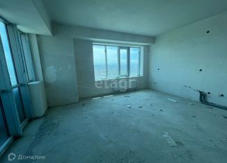 Продаю многокомнатную квартиру, 62.7 м2, Грозный, улица Умара Димаева, 14