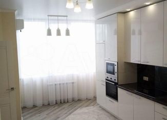 Сдается в аренду 2-ком. квартира, 51 м2, Самара, улица Клары Цеткин, 23А, метро Российская