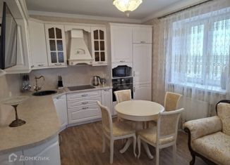 Продается 2-ком. квартира, 65.3 м2, Тюменская область, улица Дружбы, 73к1