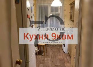 Продаю 3-ком. квартиру, 58 м2, поселок городского типа Разумное, улица Филиппова, 6