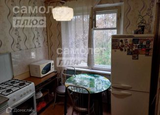 Продам 1-ком. квартиру, 30 м2, Вологда, улица Дзержинского, 27