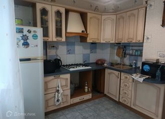 Продается трехкомнатная квартира, 74.1 м2, Курская область, улица Ольшанского, 26А