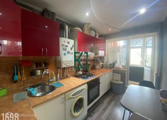 Продается 3-ком. квартира, 63 м2, станица Каневская, улица Гоголя, 117