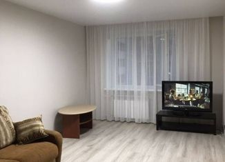 Сдаю двухкомнатную квартиру, 60 м2, Вологда, Дальняя улица, 20Г, микрорайон Фрязиново