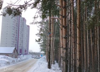 Продажа 3-ком. квартиры, 76 м2, Ижевск, ЖК Ежевика, улица 10 лет Октября, 62
