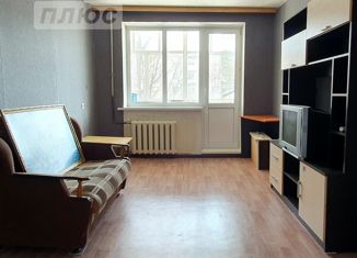 Продам 3-комнатную квартиру, 59 м2, Новочебоксарск, Зелёный бульвар, 20