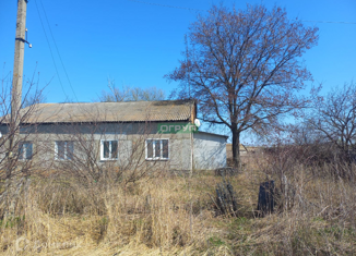 Продаю трехкомнатную квартиру, 63.9 м2, село Новопавловка, Молодёжный переулок, 5