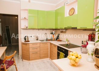 Продам 1-ком. квартиру, 31 м2, Тюмень, Камчатская улица, 2/1