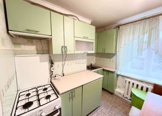 2-комнатная квартира на продажу, 42 м2, посёлок городского типа Медведево, улица Терешковой, 3