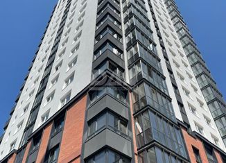 Продаю 2-ком. квартиру, 74.9 м2, Челябинск, ЖК Ньютон, проспект Героя России Е.Н. Родионова, 20/19