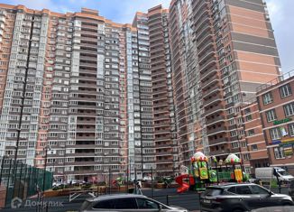 Продам трехкомнатную квартиру, 66.6 м2, Краснодар, Российская улица, 79/3к2, ЖК Москва