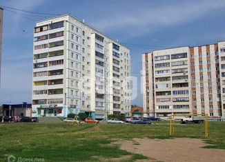 Четырехкомнатная квартира на продажу, 85.2 м2, Альметьевск, улица Бигаш, 125