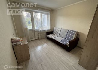 Продам трехкомнатную квартиру, 64 м2, Москва, Феодосийская улица, 2, район Северное Бутово