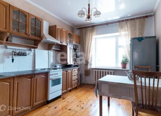 Продается 3-комнатная квартира, 80.4 м2, Бурятия, улица Вакарина, 1Б