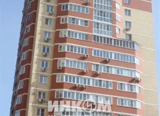 Продаю 3-ком. квартиру, 94 м2, Московский, 3-й микрорайон, 13