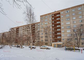 Продается 3-комнатная квартира, 57.7 м2, Екатеринбург, Сиреневый бульвар, 3, Сиреневый бульвар