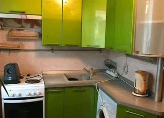 Двухкомнатная квартира на продажу, 39.7 м2, Усинск, Больничный проезд, 3А