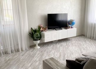 Продается 4-ком. квартира, 76 м2, Ставрополь, улица 50 лет ВЛКСМ, 55/2, микрорайон № 34