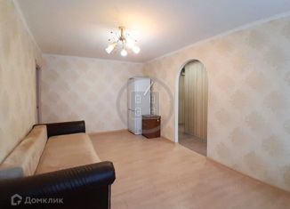 Продажа 3-комнатной квартиры, 55 м2, Калуга, улица Маршала Жукова, 41
