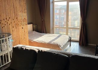 1-комнатная квартира на продажу, 45 м2, Краснодар, улица имени Сергея Есенина, 135, ЖК Лучезарный