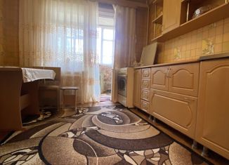 3-комнатная квартира на продажу, 64.4 м2, поселок Глубокий, улица Комарова, 15