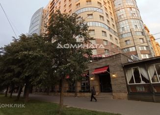 Продам трехкомнатную квартиру, 166.1 м2, Санкт-Петербург, улица Нахимова, 20, метро Приморская