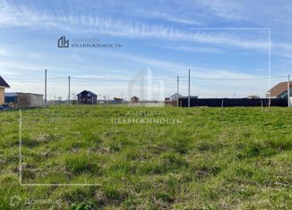 Продам земельный участок, 10 сот., деревня Ладога, Любимая улица, 117