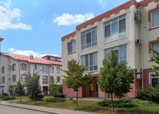 Продаю 3-ком. квартиру, 92 м2, Краснодар, Веронская улица, 4, ЖК Италия